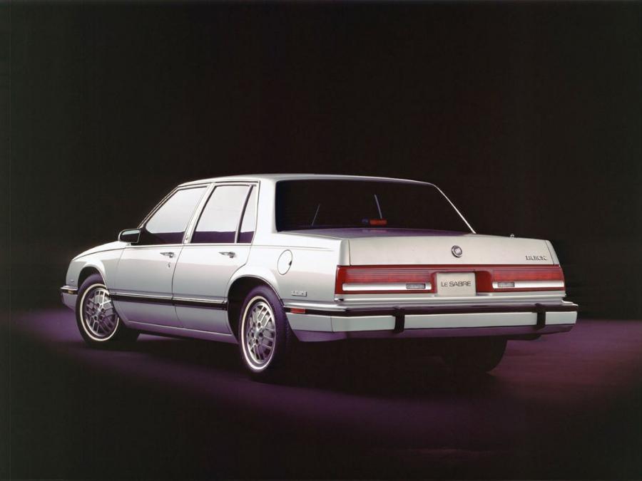  Buick LeSabre Sedan 1990 года  (фото 2 из 6)